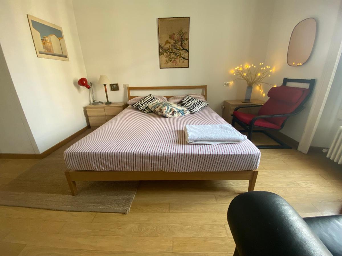 New Luxury Navigli Whole Apartment Milano Esterno foto
